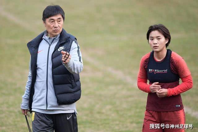 塞尔塔主场爆5倍冷负 足彩头奖开5注165万元