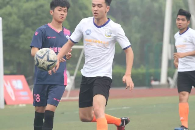 雷霆逆转热火重回西部第一 骑士加时胜森林狼